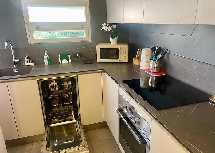 Apartment -campomarte- Two Bedroom Ac & Wifi